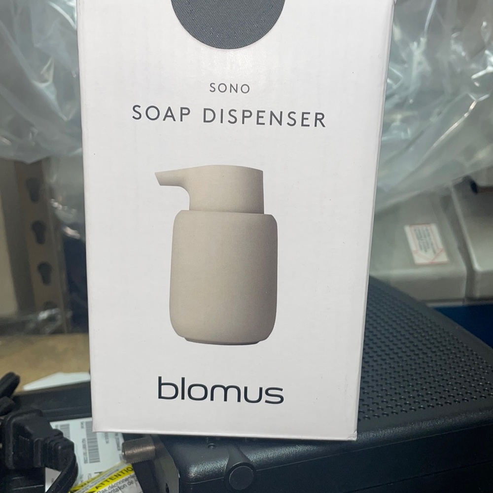 Blomus Soap Dispenser color Moonbeam